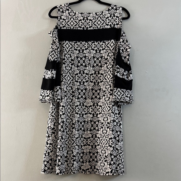 Nina Leonard Women Floral Cold Shoulder Swing Loose Midi Dress Black White - L - Picture 4 of 7